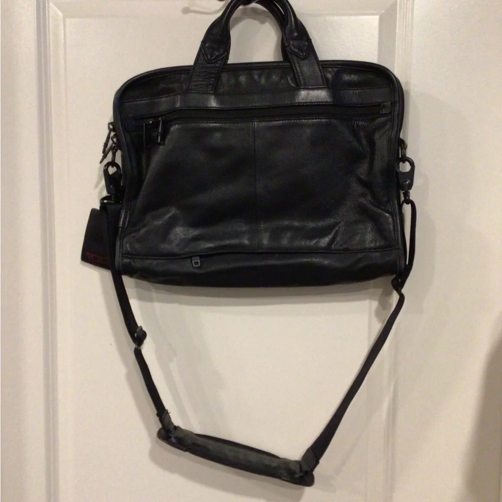 Tumi Black Leather Laptop case/Travel bag